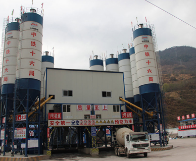 中铁16局成昆复线铁路专用HZS120