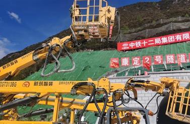 热火朝天，新筑智装持续服务川藏铁路建设
